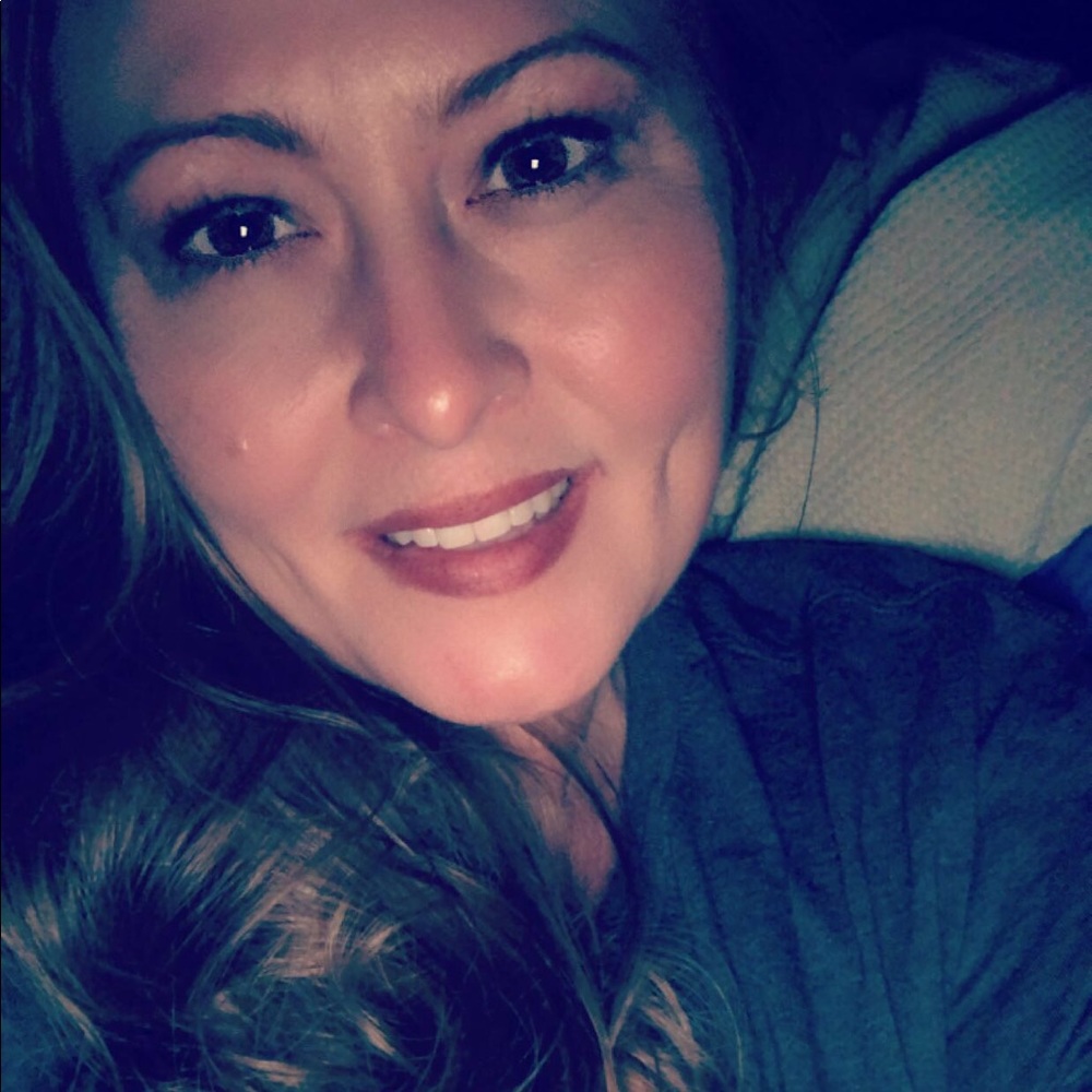 Meet your Posher, Melissa